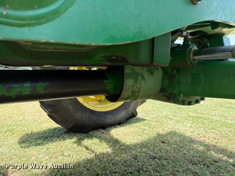 image for item ED5352 2010 John Deere 6100D MFWD tractor