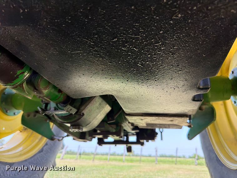image for item ED5352 2010 John Deere 6100D MFWD tractor