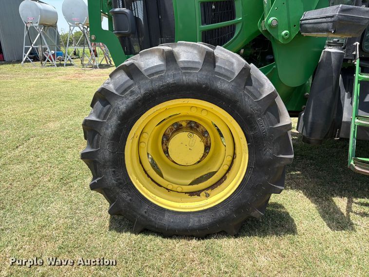 image for item ED5352 2010 John Deere 6100D MFWD tractor
