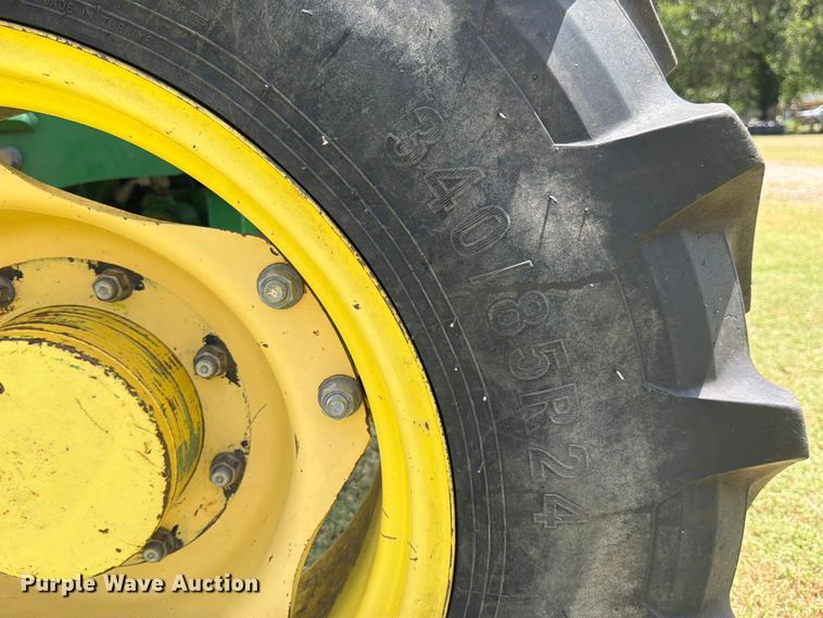 image for item ED5352 2010 John Deere 6100D MFWD tractor