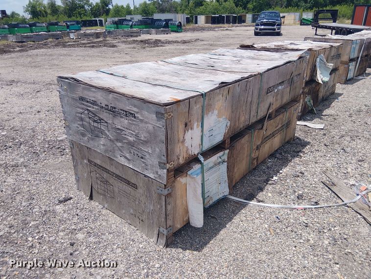 image for item EE1585 (2) Valley Pioneer MSC1220F livestock sheds