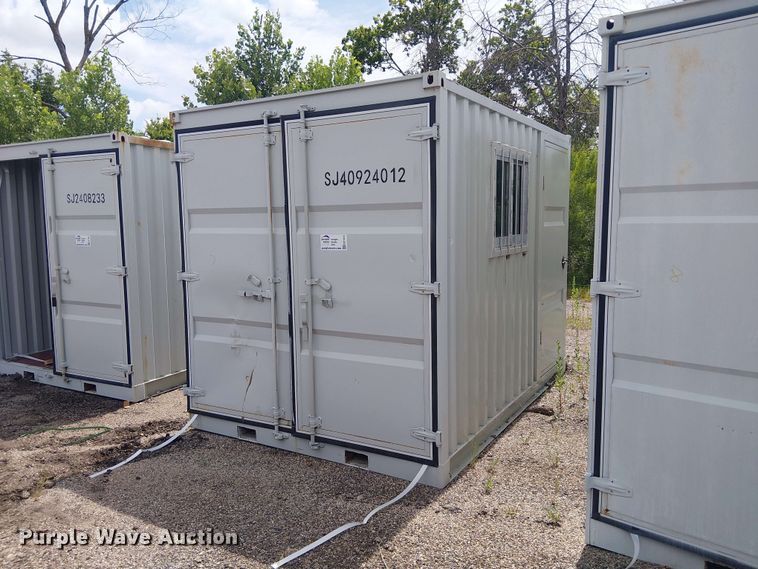 image for item EE1618 Shipping container