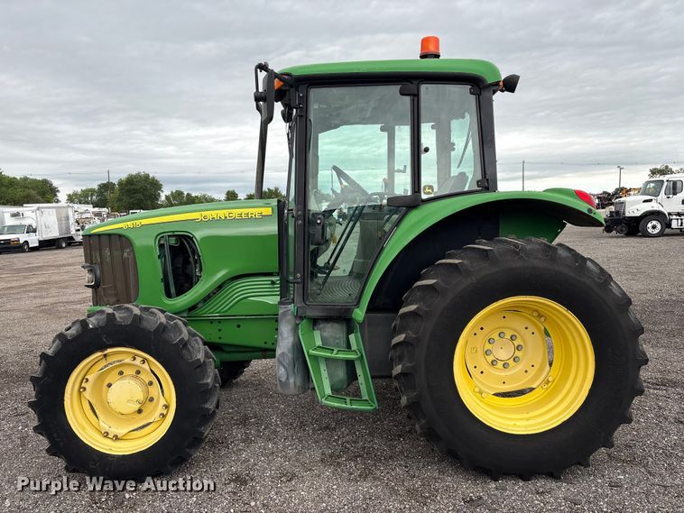 image for item EG9216 2005 John Deere 6415 MFWD tractor