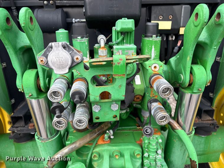image for item EG9216 2005 John Deere 6415 MFWD tractor