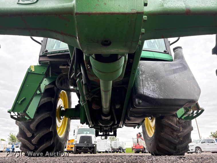 image for item EG9216 2005 John Deere 6415 MFWD tractor