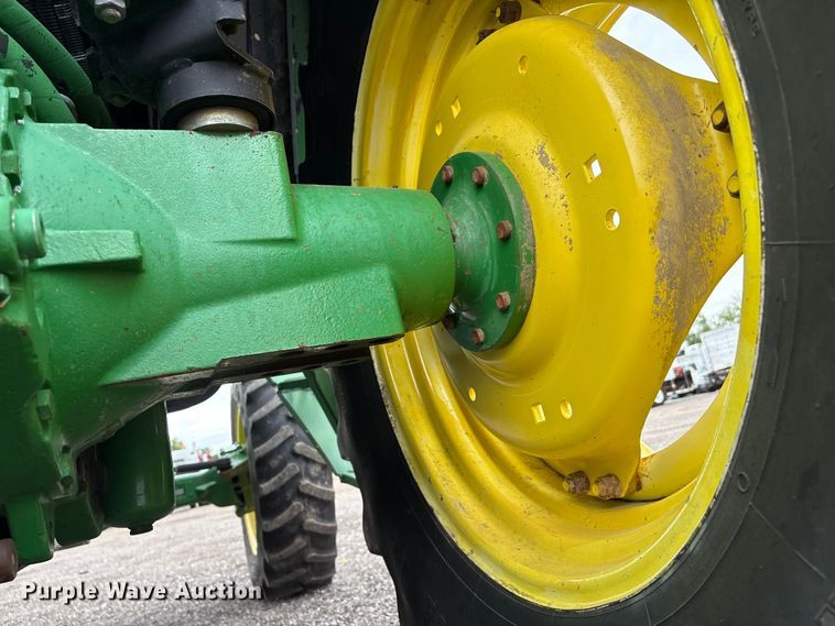 image for item EG9216 2005 John Deere 6415 MFWD tractor
