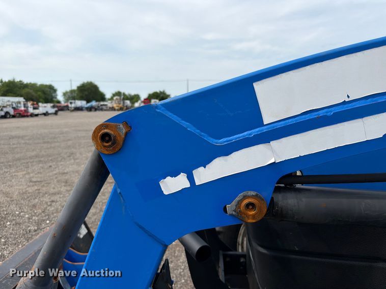 image for item EG9229 New Holland 55 Workmaster MFWD tractor
