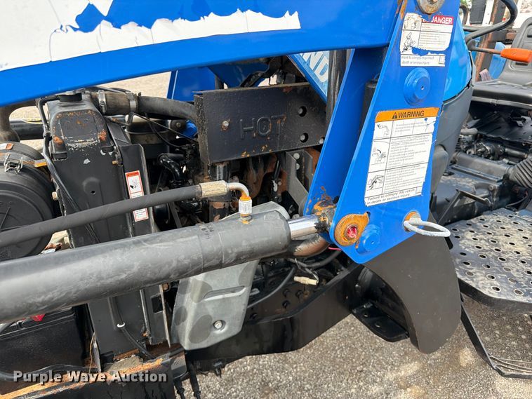 image for item EG9229 New Holland 55 Workmaster MFWD tractor
