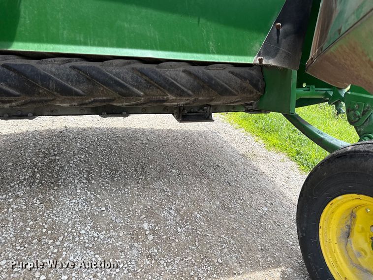 image for item EN0327 John Deere 920 Moco disc mower