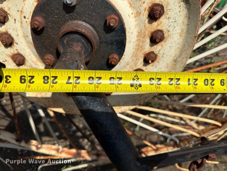 image for item EN0328 H&S bi fold rake hay rake
