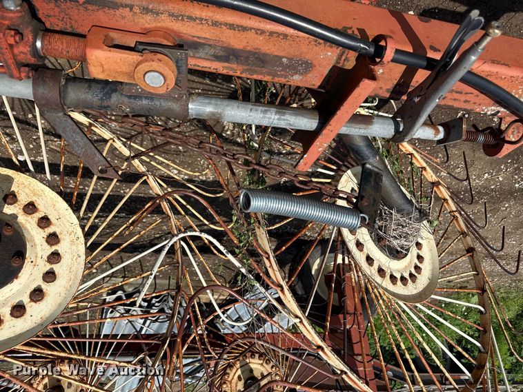 image for item EN0328 H&S bi fold rake hay rake