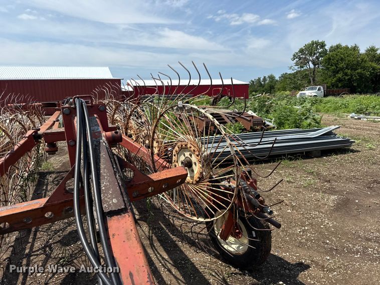 image for item EN0328 H&S bi fold rake hay rake