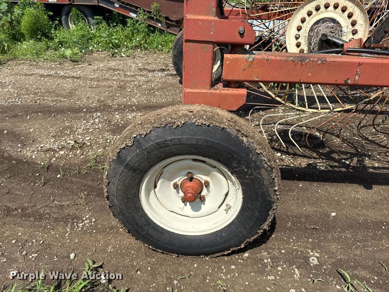 image for item EN0328 H&S bi fold rake hay rake