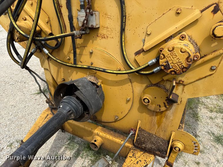 image for item EN0350 2000 Vermeer BP7000 bale processor