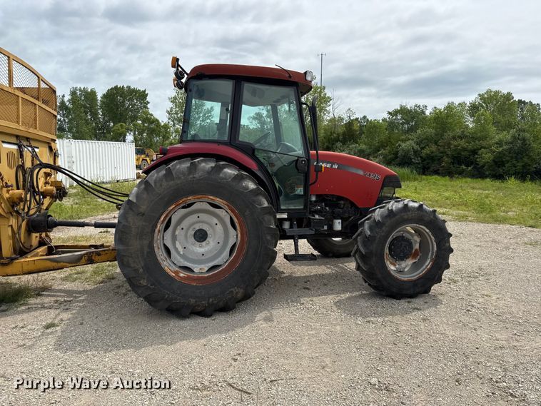 image for item EN0351 2004 Case IH JX95 MFWD tractor