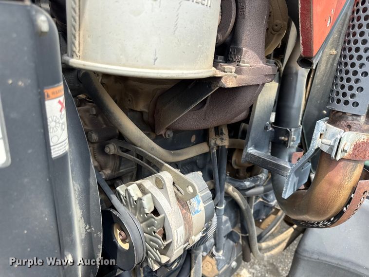 image for item EN0351 2004 Case IH JX95 MFWD tractor