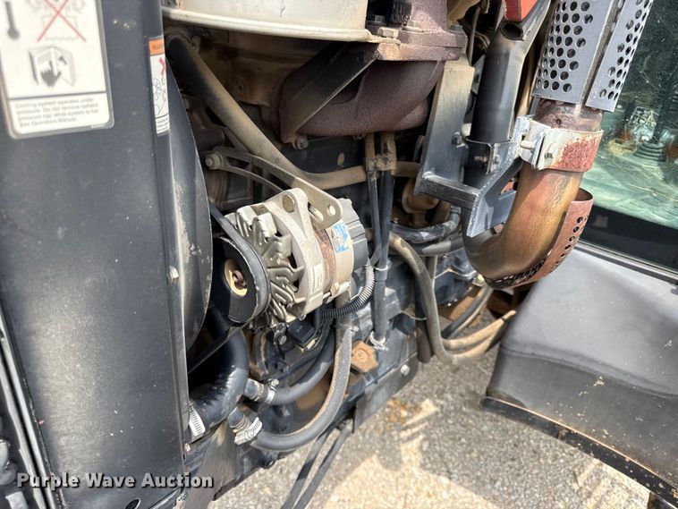 image for item EN0351 2004 Case IH JX95 MFWD tractor