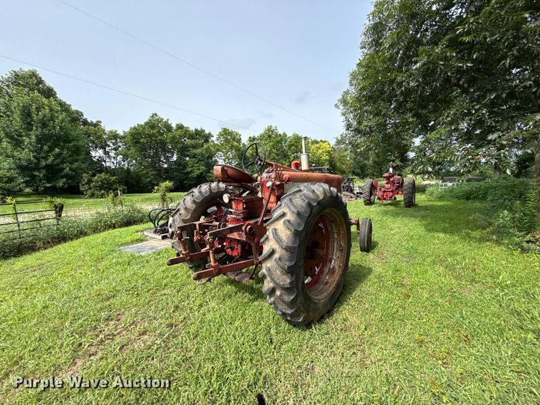 image for item EN0359 1957 Farmall 450 tractor