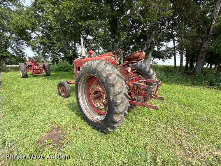 image for item EN0359 1957 Farmall 450 tractor