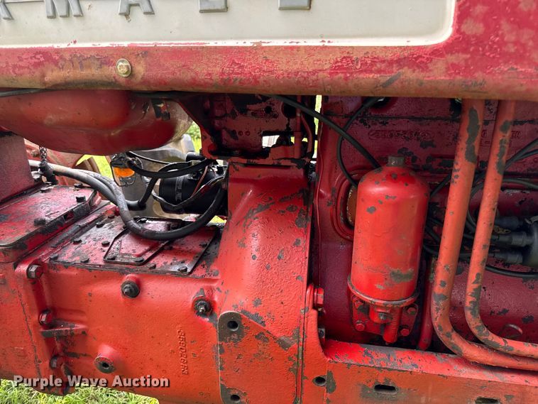 image for item EN0359 1957 Farmall 450 tractor
