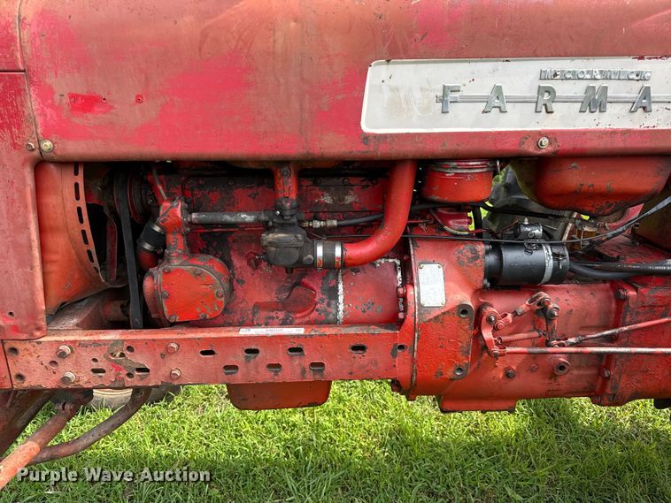 image for item EN0359 1957 Farmall 450 tractor