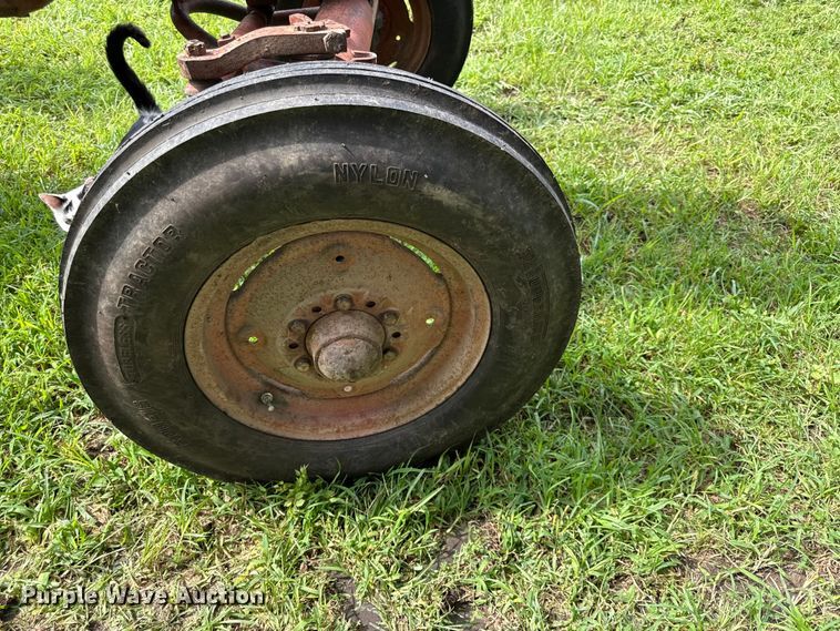 image for item EN0359 1957 Farmall 450 tractor