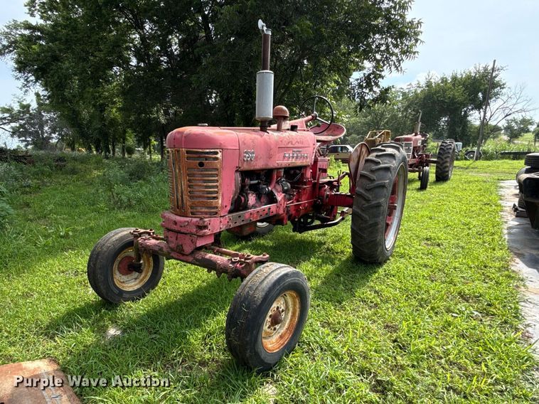 image for item EN0360 1957 Farmall 350 tractor