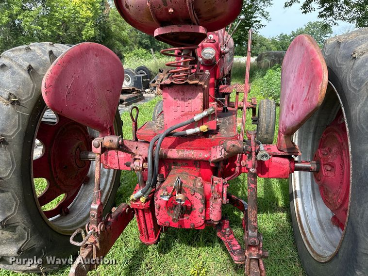 image for item EN0360 1957 Farmall 350 tractor