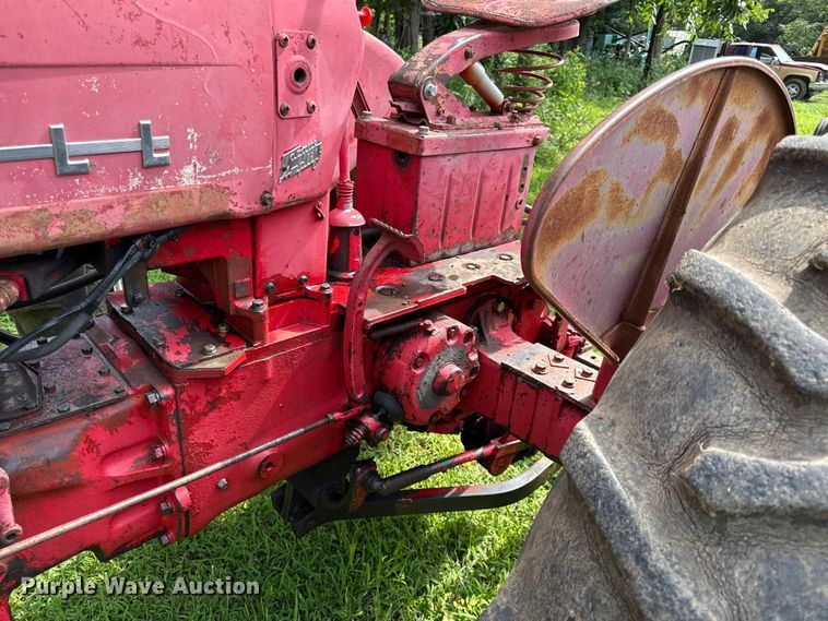 image for item EN0360 1957 Farmall 350 tractor