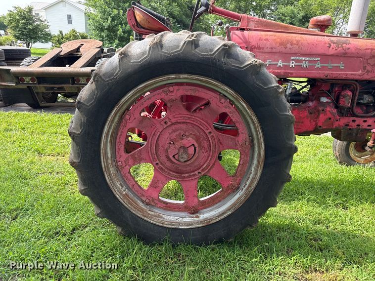 image for item EN0360 1957 Farmall 350 tractor