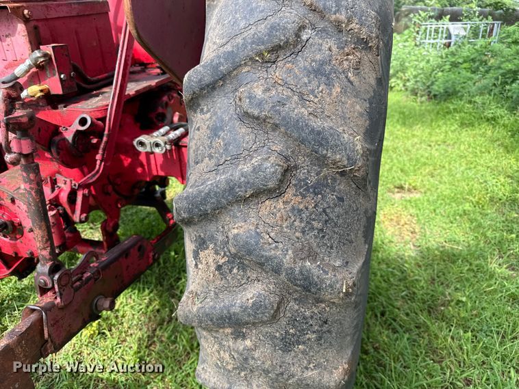image for item EN0360 1957 Farmall 350 tractor