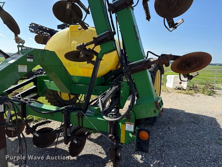 image for item EN0379 Fast 8100 liquid fertilizer applicator