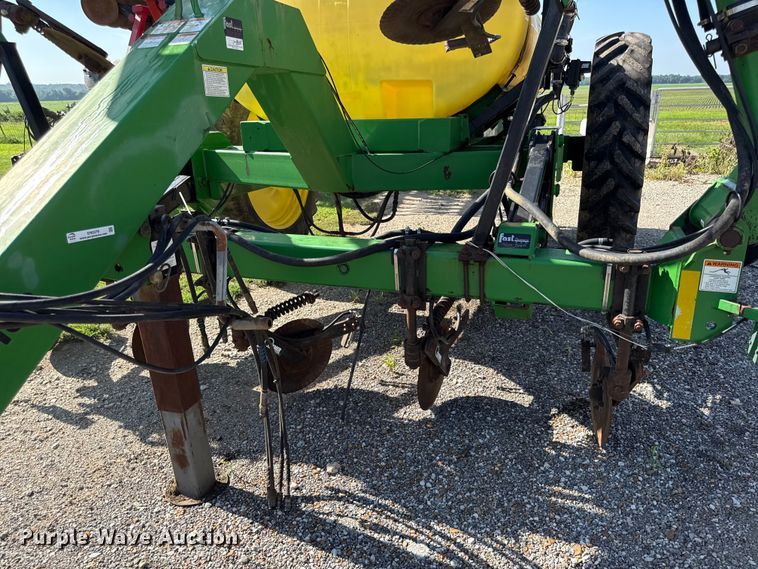 image for item EN0379 Fast 8100 liquid fertilizer applicator