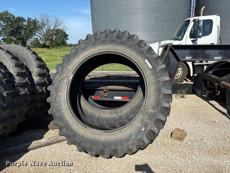 image for item EN0380 (2) Firestone 480/80R46 tires
