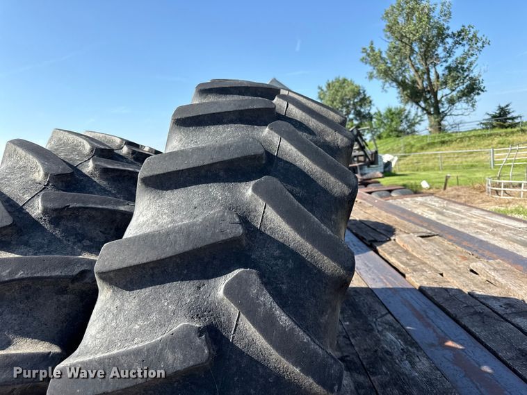 image for item EN0380 (2) Firestone 480/80R46 tires