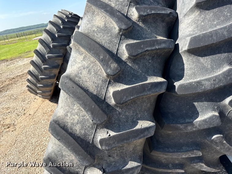 image for item EN0380 (2) Firestone 480/80R46 tires
