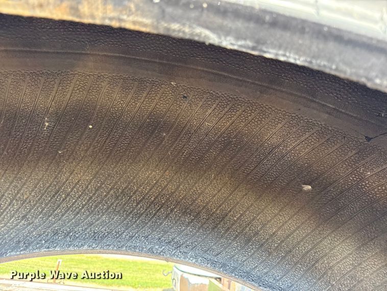 image for item EN0380 (2) Firestone 480/80R46 tires