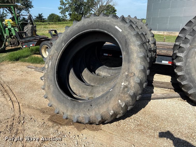 image for item EN0382 (4) Firestone 480/80R50 tires