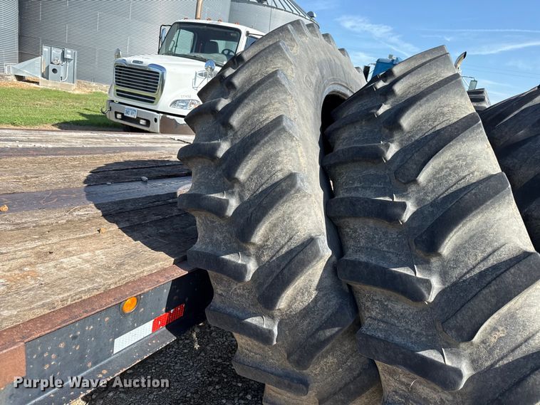 image for item EN0382 (4) Firestone 480/80R50 tires
