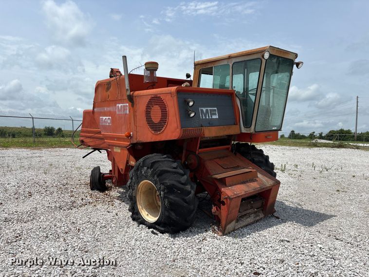 image for item EO4354 Massey Ferguson 540 combine
