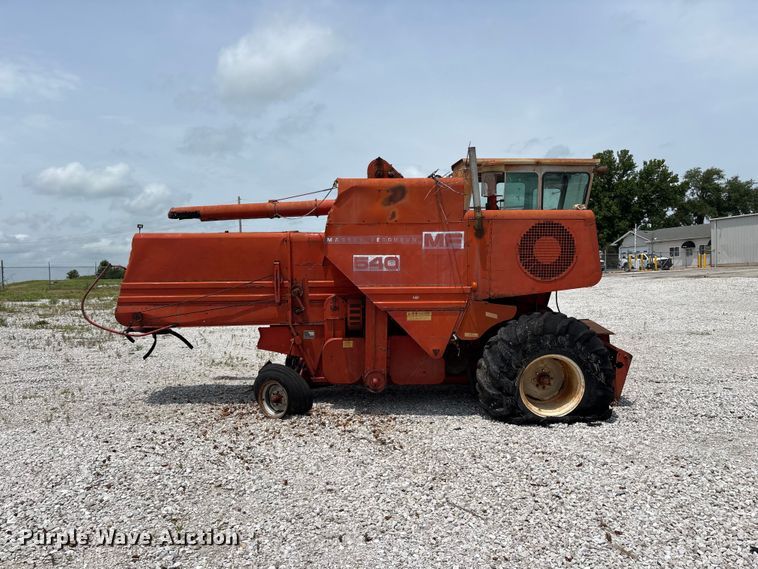 image for item EO4354 Massey Ferguson 540 combine
