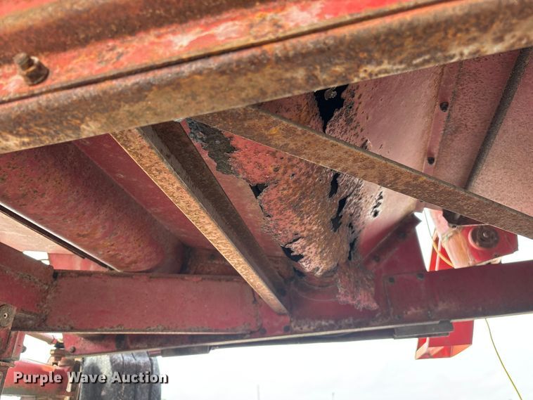 image for item EO4354 Massey Ferguson 540 combine