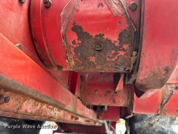 image for item EO4354 Massey Ferguson 540 combine