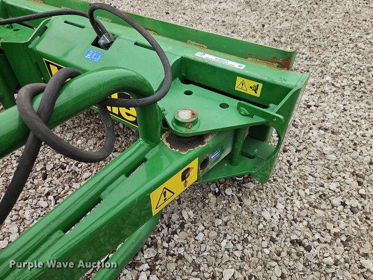 image for item EO8523 2022 McHale R5 bale grabber