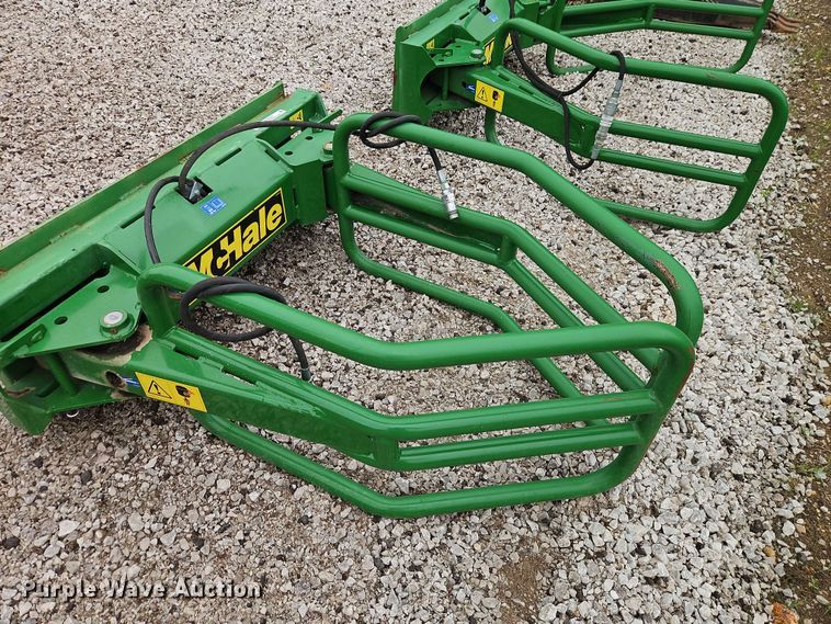 image for item EO8523 2022 McHale R5 bale grabber