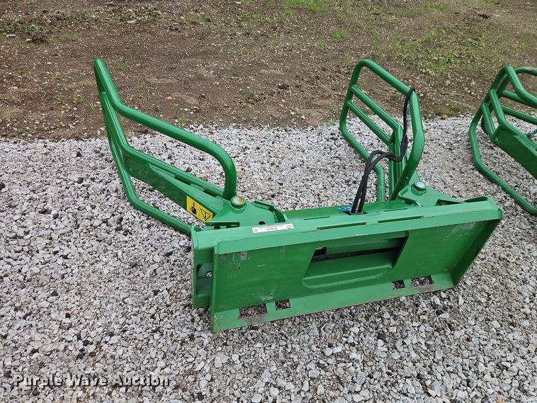 image for item EO8524 2022 McHale R5 bale grabber