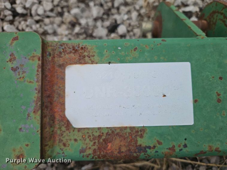 image for item EO8525 Heritage UNR-30000 bale unroller 