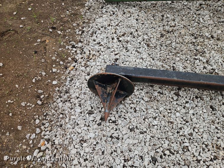image for item EO8526 Balemaster BMUOH-3000 bale unroller