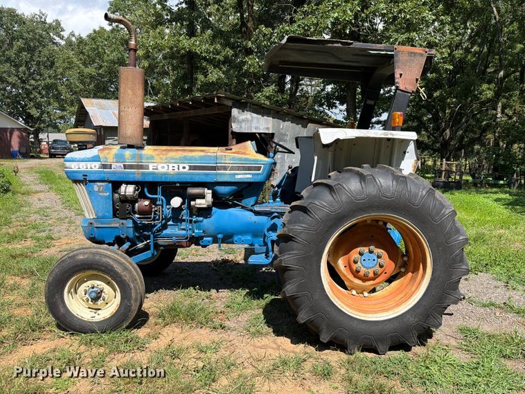 image for item EQ8028 Ford EA414C tractor