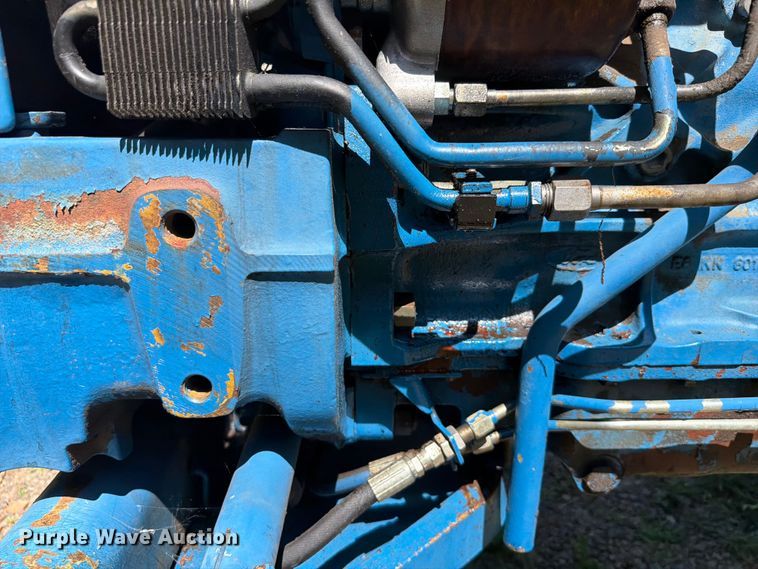 image for item EQ8028 Ford EA414C tractor